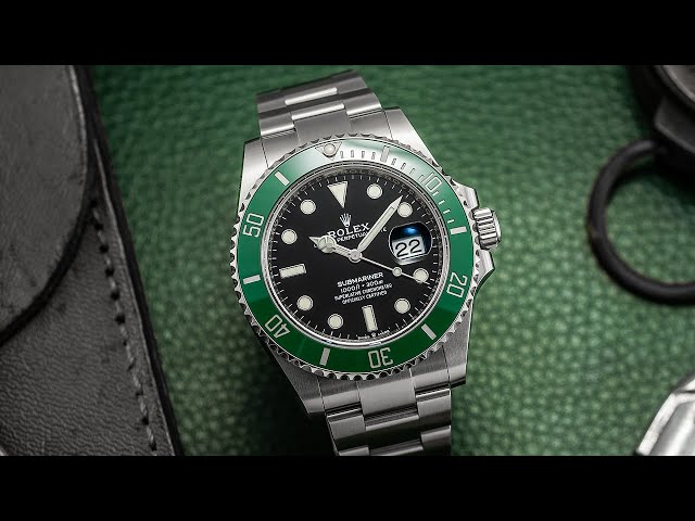 Rolex 116610LV Submariner Date 40 mm Green Hulk Dial Watch – A Dive into Luxury